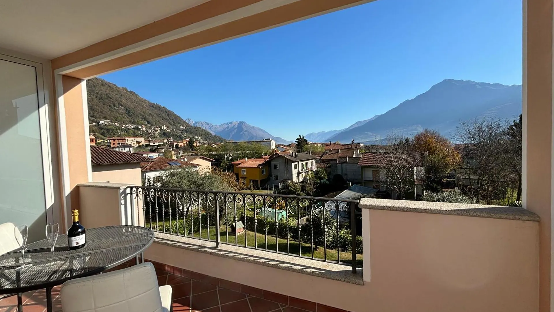 Casetta Larianella - Larihome A76 Gravedona